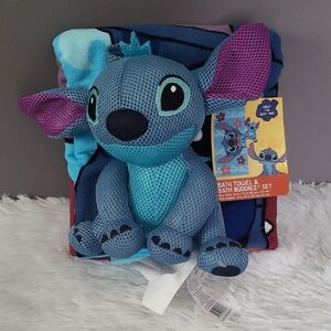 Disney Stitch Bath Towel & Bath Buddies Set, Ages 3+, NEW